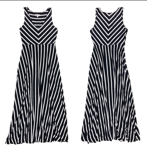 Athleta Black and White Striped Long Maxi Dress Sleeveless Size Small - Picture 3 of 9